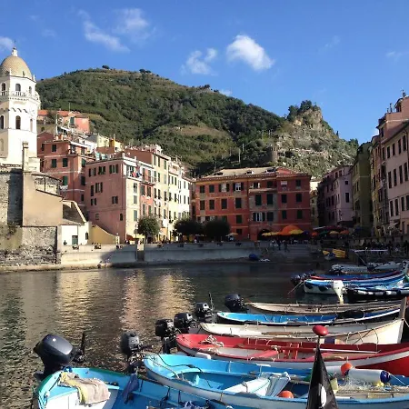 Casa Retro Dom wakacyjny San Salvatore (Genoa)